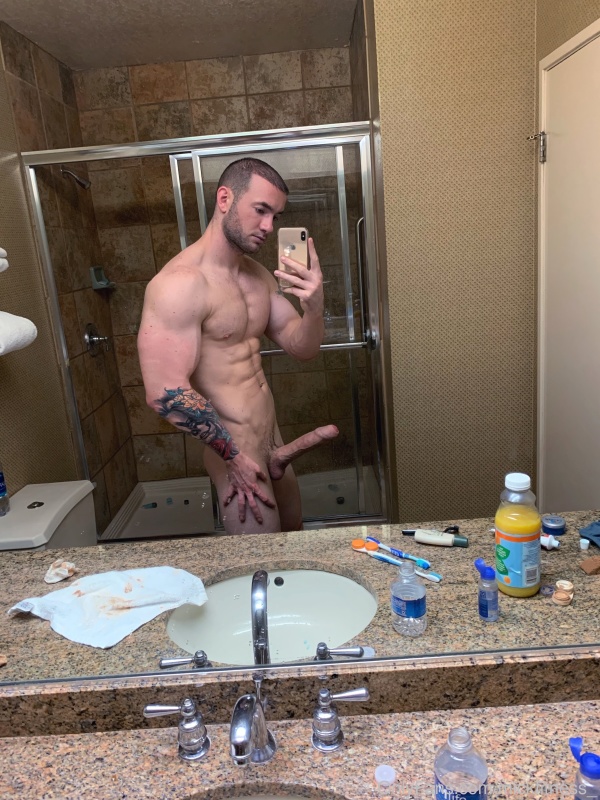 OnlyFans MickFitness 52 Videos Bareback Hot Men Universe