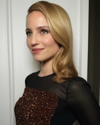 Dianna Agron - Page 2 Tw48Bc74_t