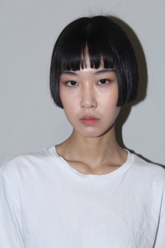 Yujin Sim | the Fashion Spot