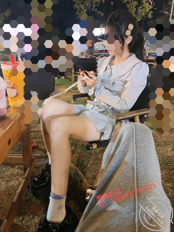 原創視頻13沒忍住趁妹妹打遊戲對她下手了-6817913 - 萝莉岛破处社区🔞