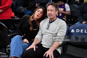2024/01/15 - David attends at the Los Angeles Lakers Game BTu7LYKl_t