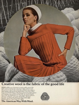 Evelyn Kuhn, Chanel No.5 bath powder ad, Vogue, May 1, 1967