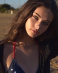 Meika Woollard To3TKeql_t