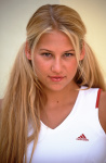 Anna Kournikova 75klsFea_t