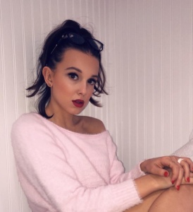 Millie Bobby Brown - Page 2 KGGtGZLO_t