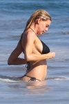 Charlotte McKinney 3VGFH9cm_t