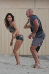 Brooke Burke UVvAycl8_t