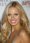 Karolina Kurkova CiCno0Py_t