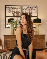 Celine Farach HusMbcyi_t