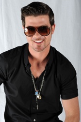 Robin Thicke - poses at the House of Hype portrait studio on January 24, 2010 in Park City, Uta