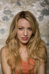 Blake Lively DaLUPaq8_t