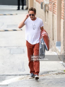 2023/10/25 - David is seen arrivng at 'Jimmy Kimmel Live' Show OdkgvOPy_t
