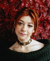 Alyson Hannigan AzyR3aMt_t