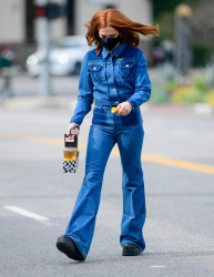 Zoey Deutch - Out and about in Los Angeles February 9, 2021