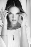 Alessandra Ambrosio - Page 7 WoM5C8a5_t