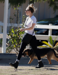 Kaley Cuoco - Steps out for a dog walk in Los Angeles, January 15, 2021