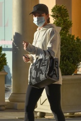 Lucy Hale - steps out from an appointment at LaserAway hair removal in Sherman Oaks, California | 01/04/2021