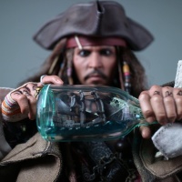 Jack Sparrow 1/6 - Pirates of the Caribbean : Dead Men Tell No Tales (Hot Toys) V6s5P01P_t