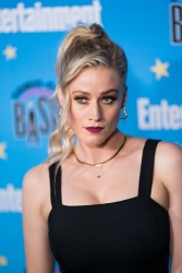 Olivia Taylor Dudley - Entertainment Weekly Party at Comic-con in San Diego | 07/20/2019