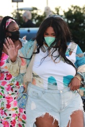 Lizzo - Enjoys an early dinner with her mom Shari Johnson-Jefferson and family members at celebrity hot spot Nobu Malibu, March 19, 2021