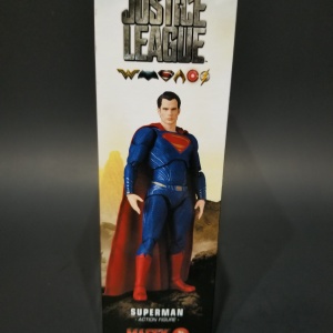 Justice League DC - Mafex (Medicom Toys) - Page 3 IraPweSs_t