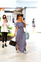 Paris Hilton - Shopping at Prive Porter in Miami 03/25/2021