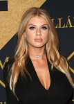 Charlotte McKinney - Page 2 OkGsvGvA_t