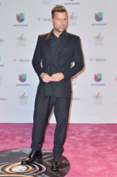 Ricky Martin - 25th Anniversary Of Univision's 'Premio Lo Nuestro A La Musica Latina' in Miami - Febr. 21,2013