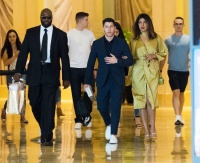 Priyanka Chopra & Nick Jonas spotted at his cousin wedding to meet the family in Atlantic City - June 9, 2018