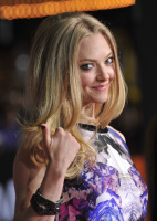 Amanda Seyfried Hd0Rrzcn_t