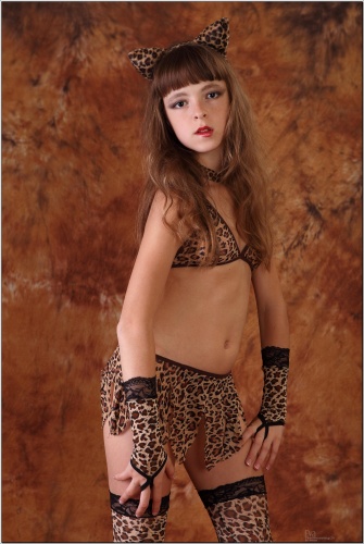 919 Set young girls models in panties