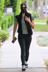 Sofia Boutella - Arriving for a pilates class in Los Angeles, May 7, 2021