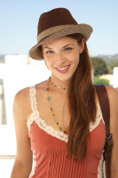 Amanda Righetti XGm6jafY_t