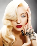 Christina Aguilera Ym7w18PK_t