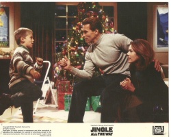 Подарок на Рождество / Jingle All the Way (Арнольд Шварценеггер, 1996) NKycOWoo_t