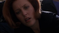 Gillian Anderson - The X-Files S08E06: Redrum 2000, 16x