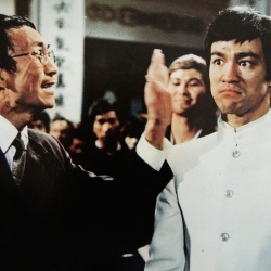 Кулак ярости / Fist of Fury (Брюс Ли / Bruce Lee, 1972) XVJ9C3HQ_t