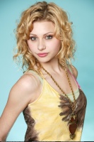 Alyson Michalka - Page 2 UrYdTMhe_t