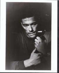Двойной удар / Double Impact; Жан-Клод Ван Дамм (Jean-Claude Van Damme), 1991 - Страница 2 5heMGSlT_t