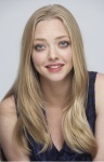 Amanda Seyfried - Page 4 SySWRrue_t