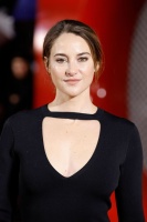 Shailene Woodley - Page 2 DGPHHdNG_t