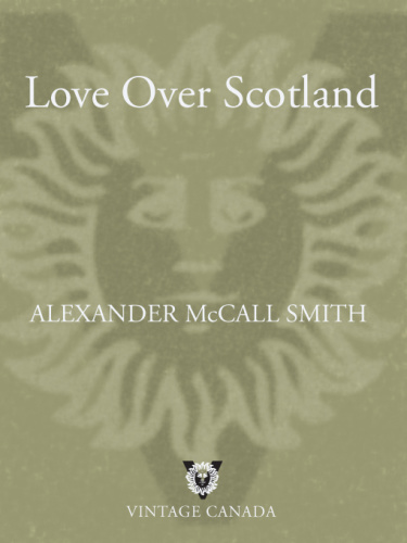 Alexander McCall Smith   [44 Scotland Street 03]   Love Over Scotland (v5)