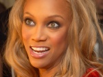 Tyra Banks K7pkeqdt_t