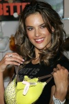 Alessandra Ambrosio NbRFqQCx_t