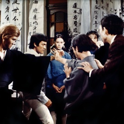 Кулак ярости / Fist of Fury (Брюс Ли / Bruce Lee, 1972) TJZi1zPy_t