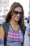 Alessandra Ambrosio - Page 6 1tik14ND_t