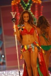 Tyra Banks ZMk1Zna5_t