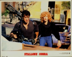 Кобра / Cobra (Сильвестр Сталлоне, Бриджит Нильсен, 1986) 1b6Qqs87_t