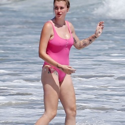 Ireland Baldwin