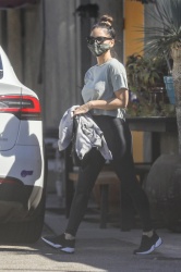 Olivia Munn - Leaving a gym in West Hollywood February 22, 2021